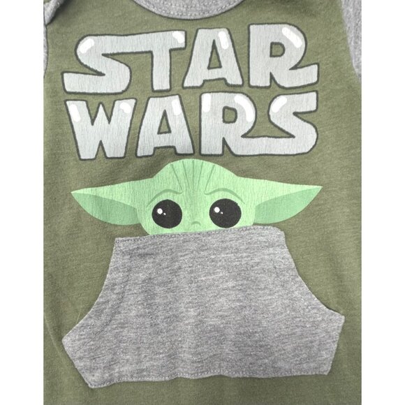 Baby Boy's Outfits - 1 Romper, 2 Sweatpants, Bodysuit, & Shirt - Size 6-9 Months - Picture 9 of 10